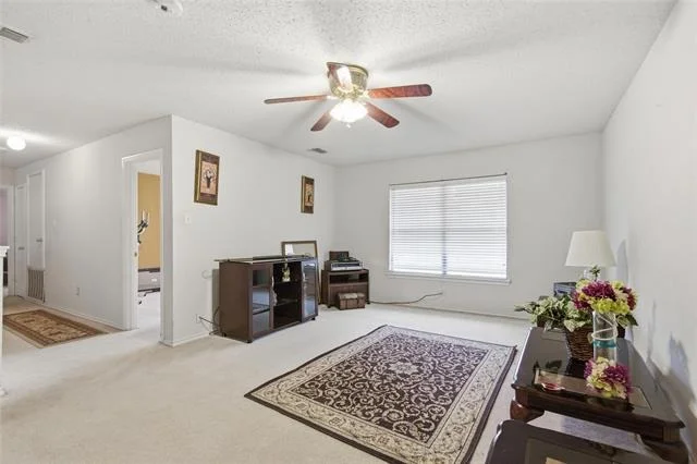 Photo of 217 Sunset Oaks Drive