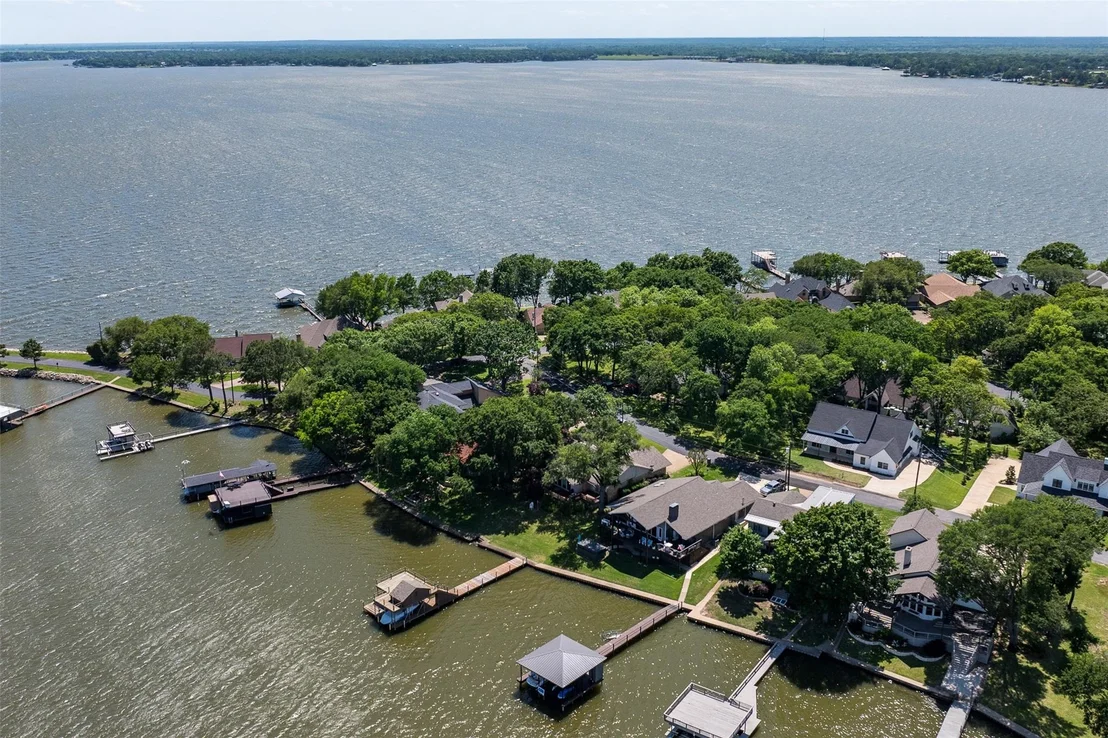 Photo of 697 Enchanted Isles Drive