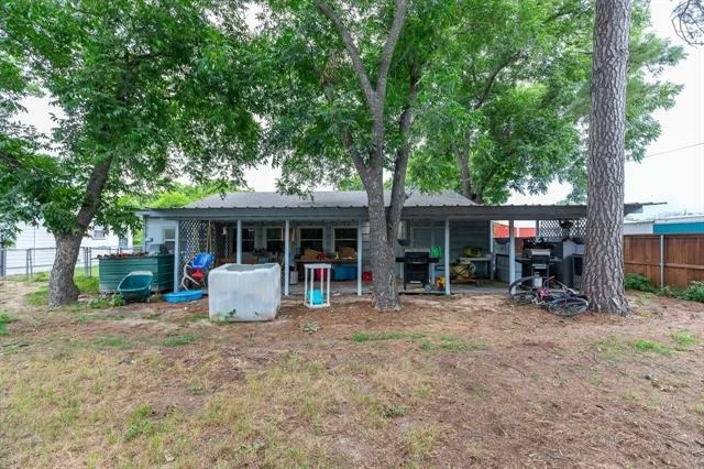 Photo of 513 Reeves Street