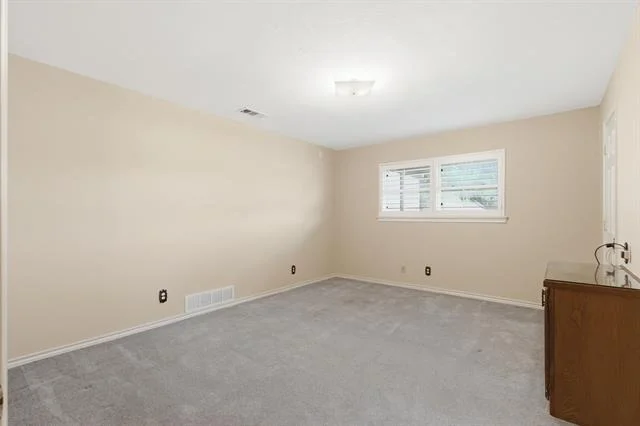 Photo of 1218 Stratford Drive