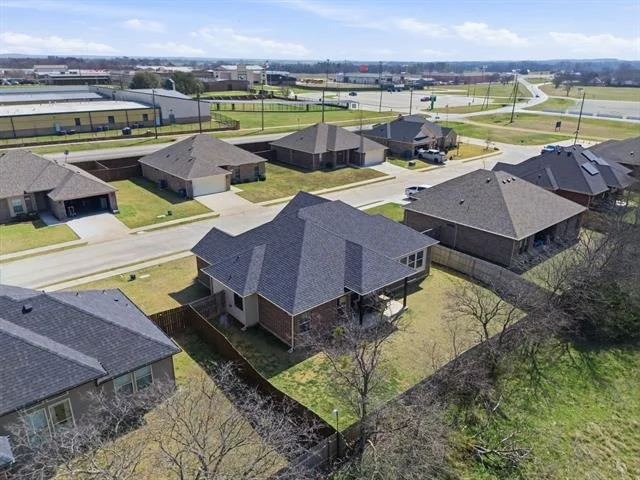 Photo of 711 Hadley Lane