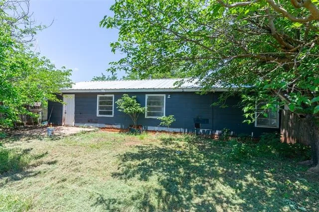 Photo of 5131 Encino Road