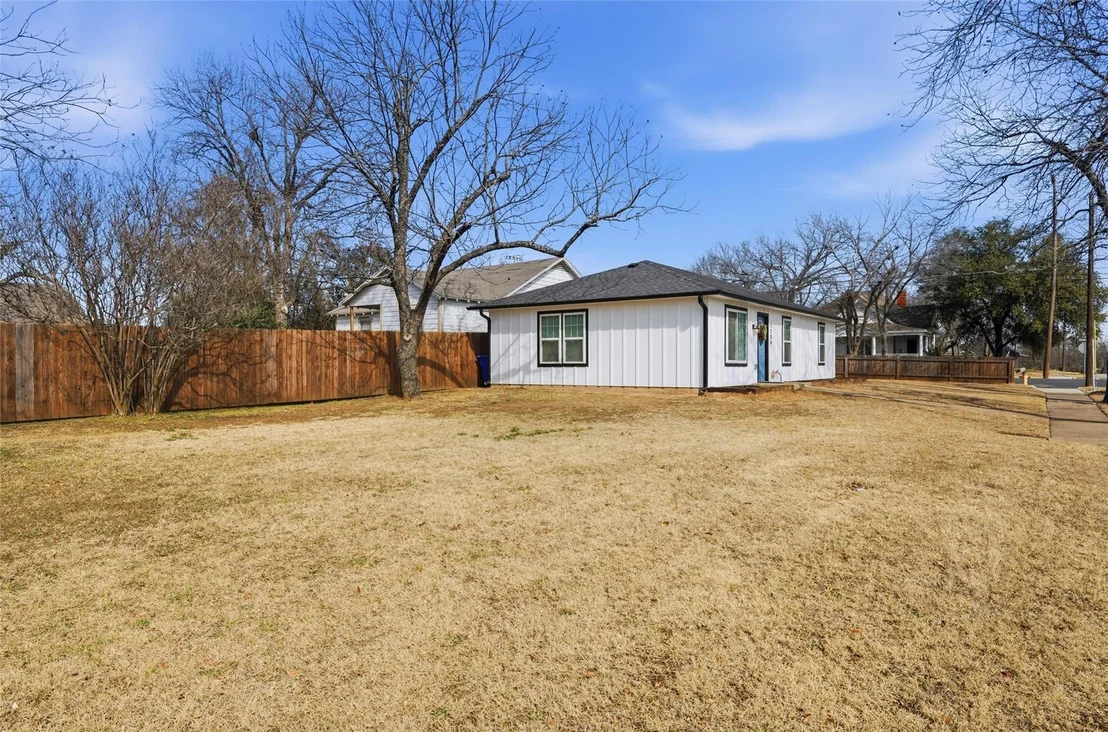 Photo of 1200 N 5th Street