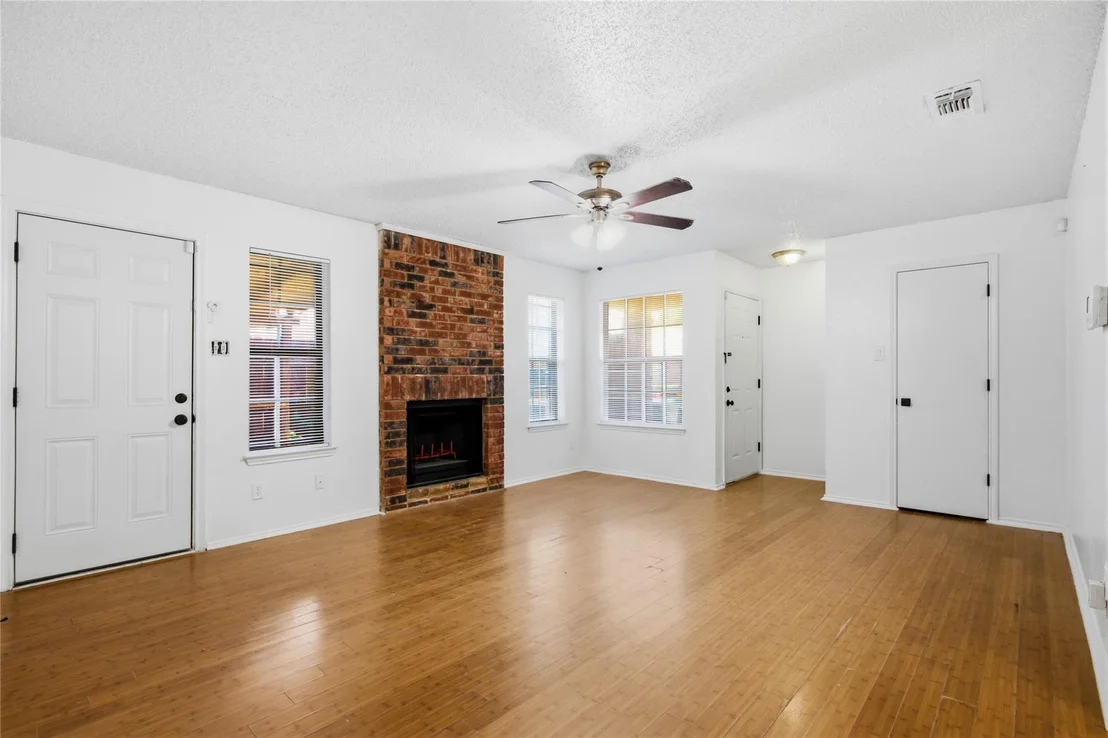 Photo of 2022 Minnie Drive