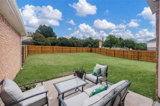 Photo of 2400 Manchester Drive
