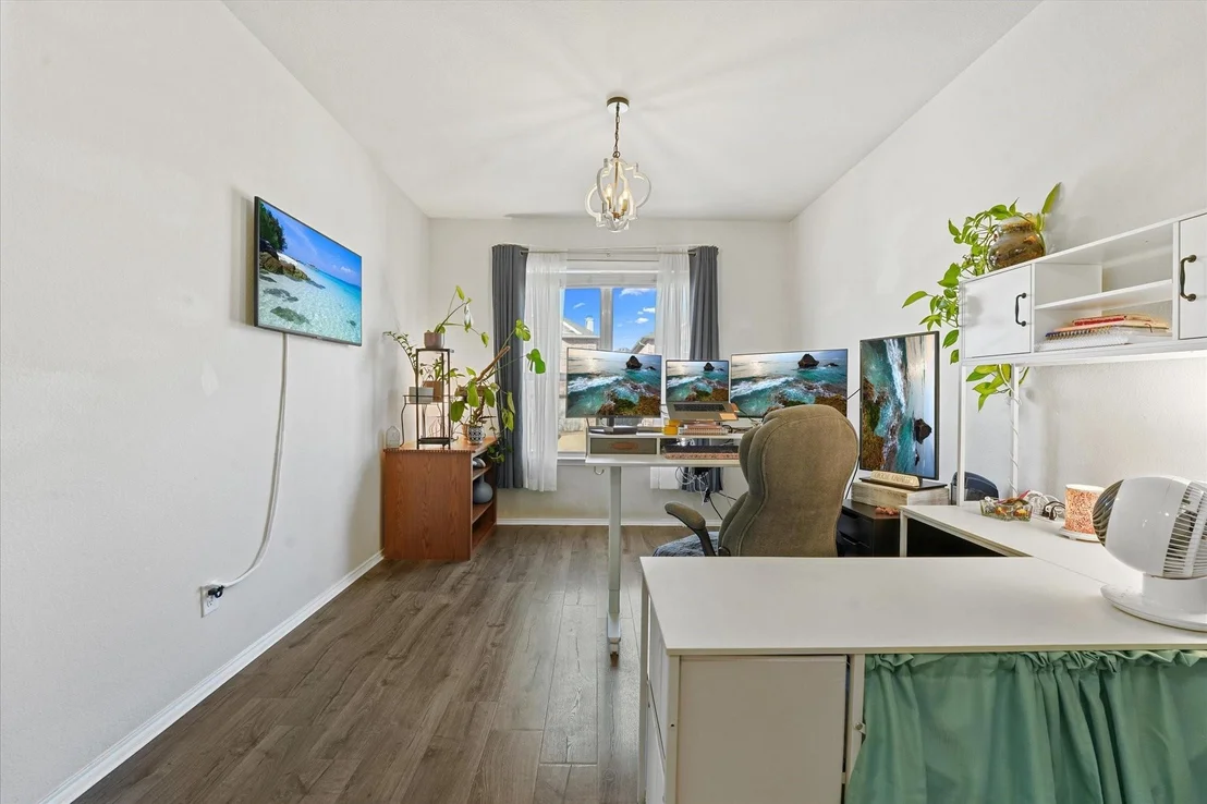 Photo of 3801 Surf Street