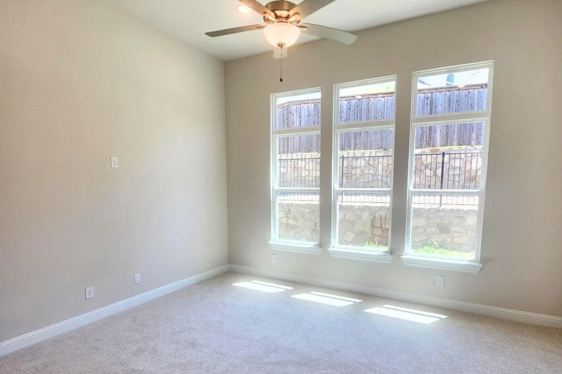 Photo of 1633 Oak Trail Drive
