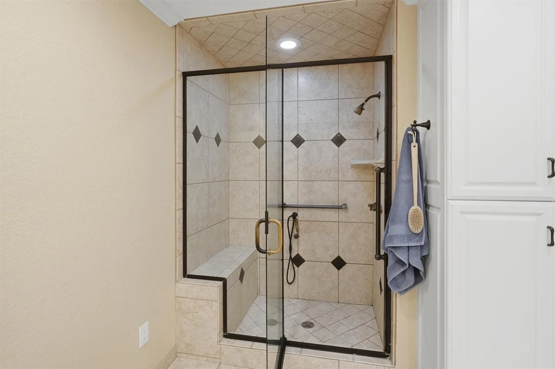 Photo of 5744 Ledgestone Drive