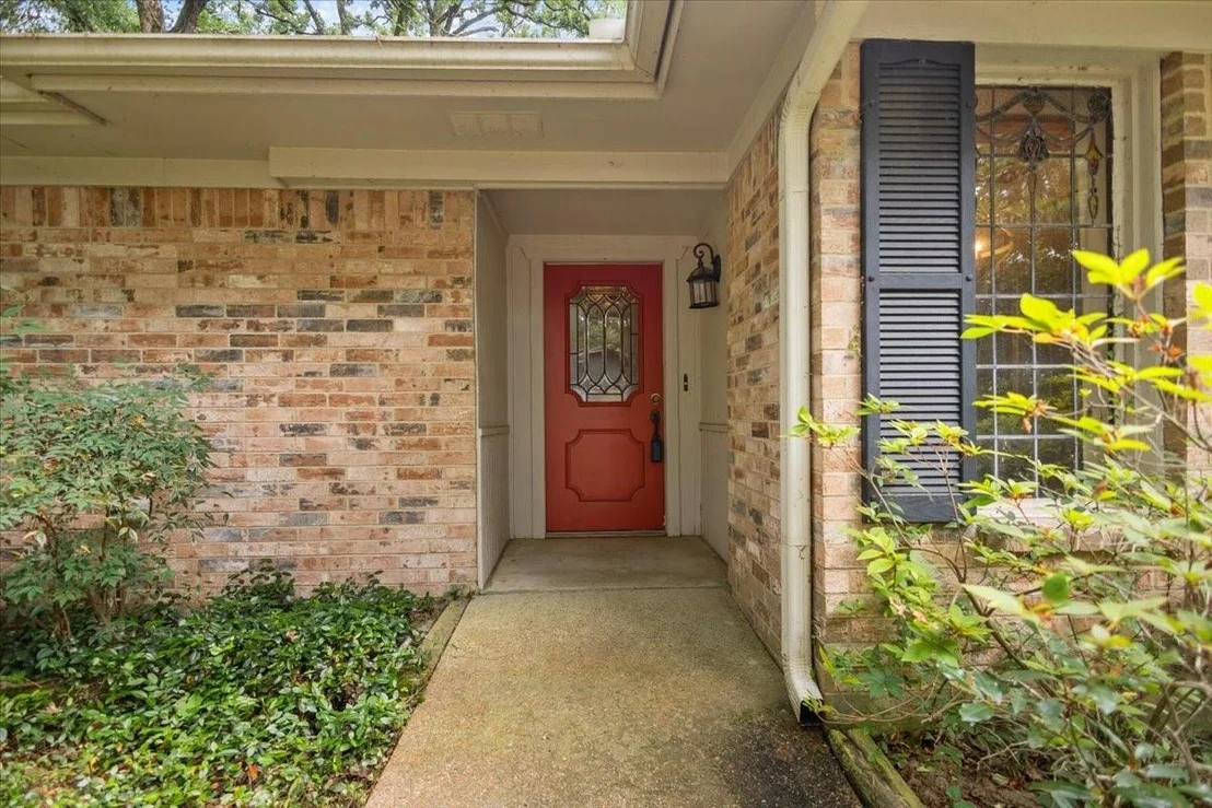Photo of 241 Hideaway Lane Central