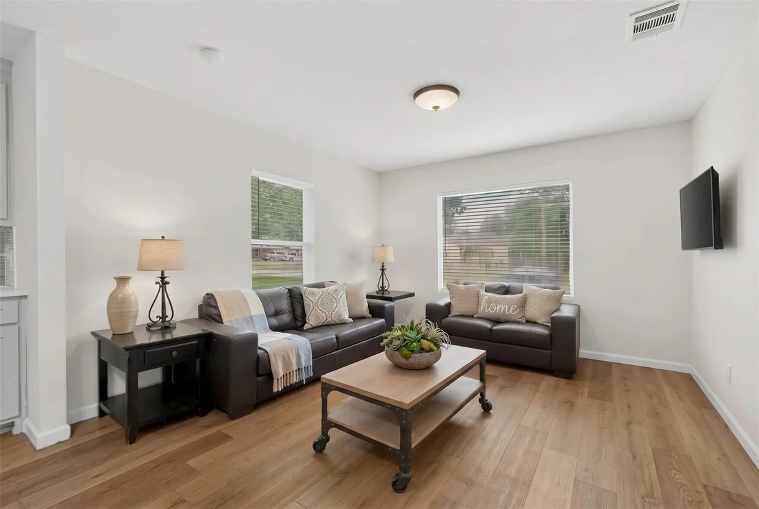 Photo of 405 Elm Drive