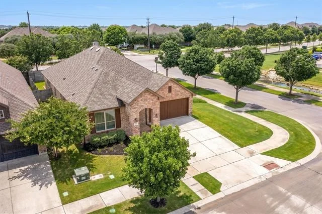 Photo of 241 Lilypad Bend