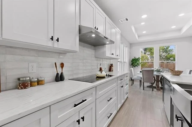 Photo of 6810 Windward View Drive