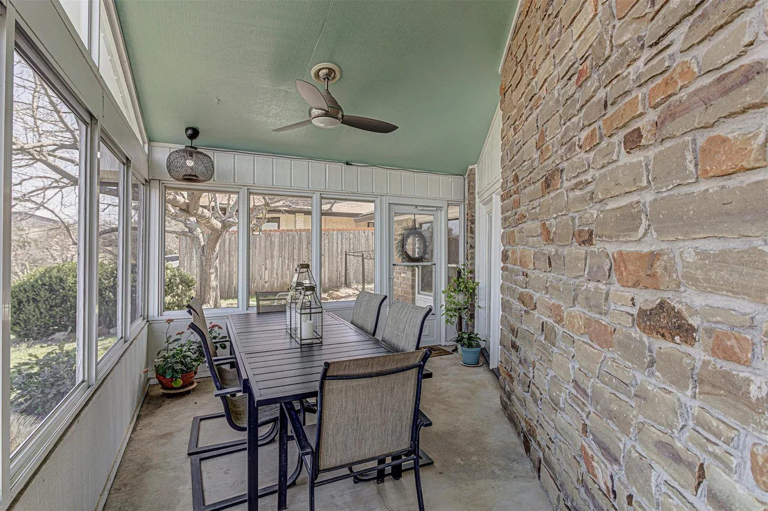 Photo of 507 Mountain Drive