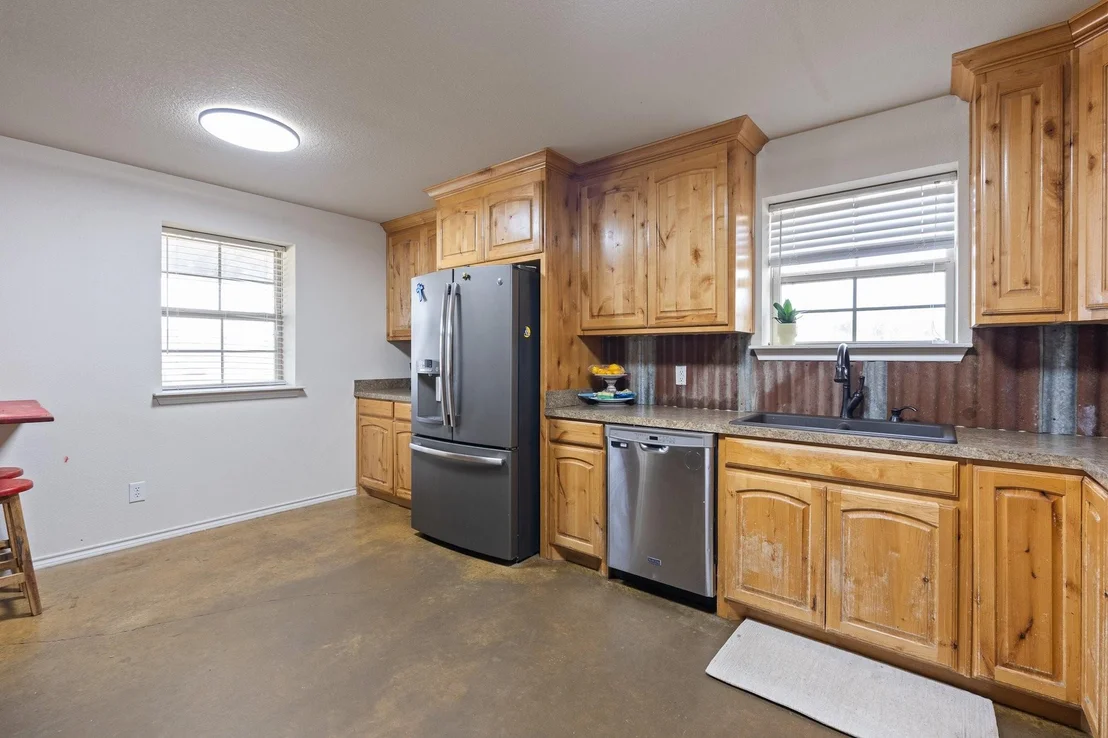 Photo of 685 County Road 1102