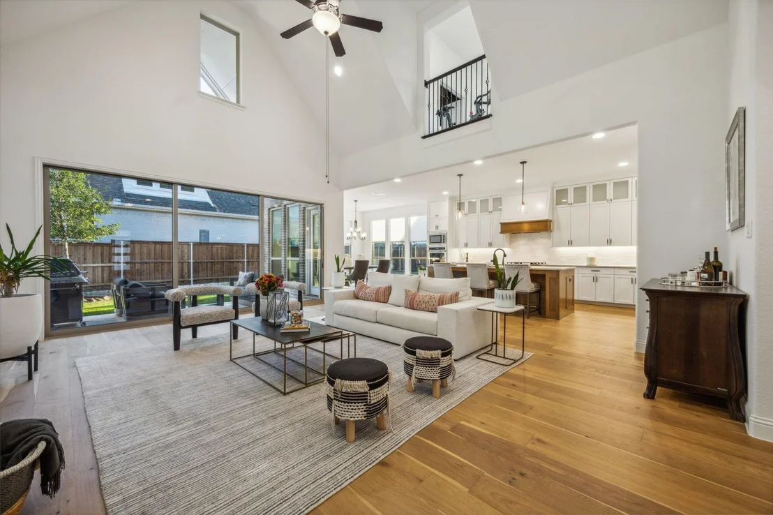 Photo of 8365 Western