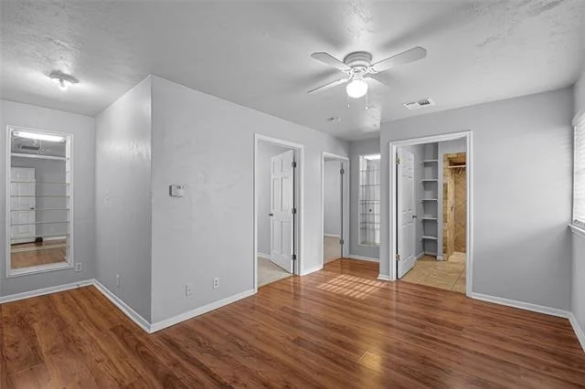 Photo of 9101 Midway Drive