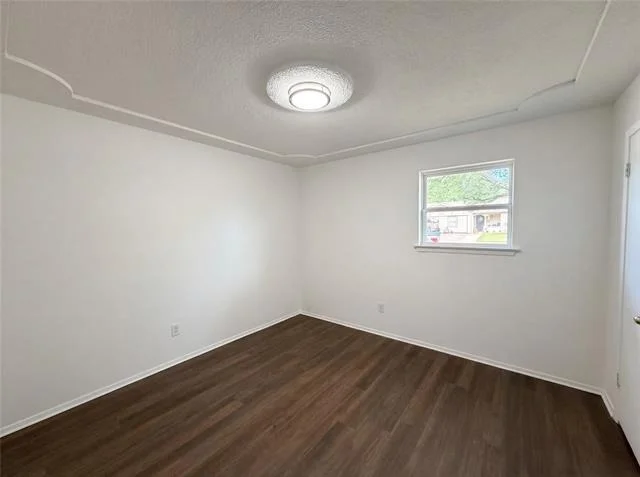 Photo of 913 Jayellen Court