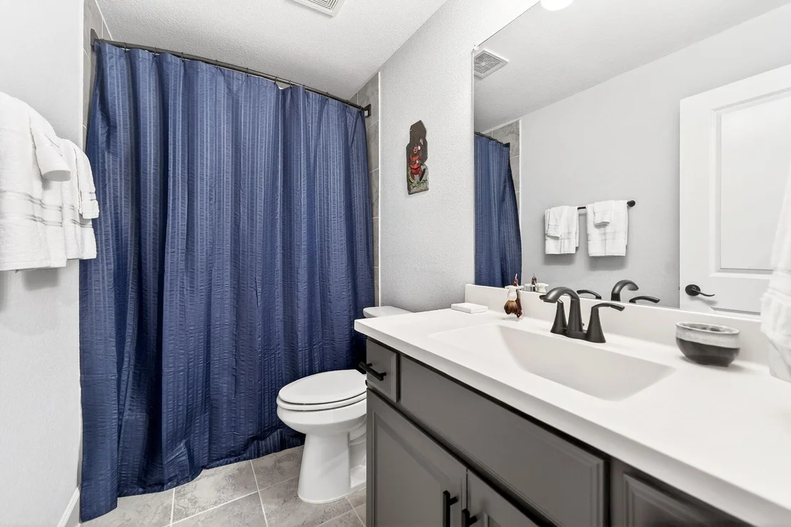 Photo of 1469 Lawnview Drive