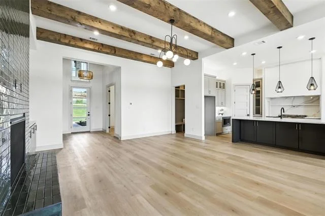 Photo of 108 Gibson Bend