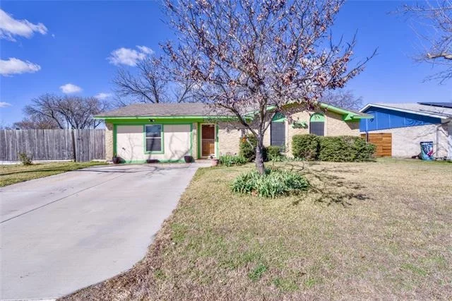 Photo of 1101 Sunset Drive