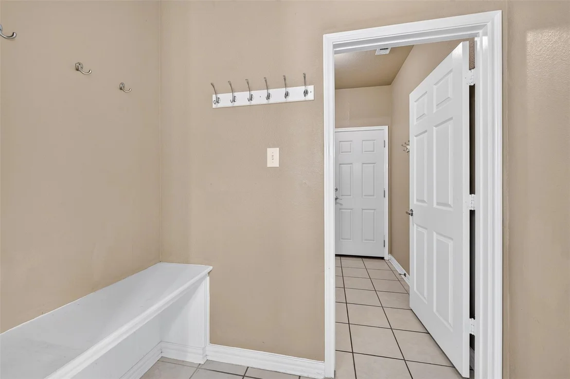 Photo of 9928 Tanglebrush Drive