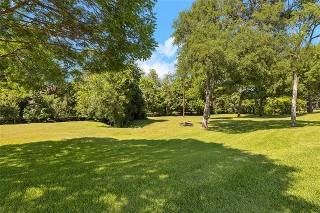 Photo of 138 Arbor Glen Drive