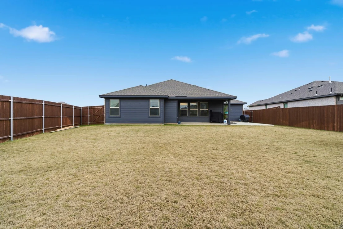 Photo of 437 Falcon Way