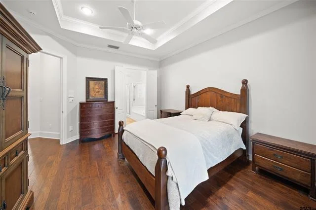 Photo of 614 Tryon Court