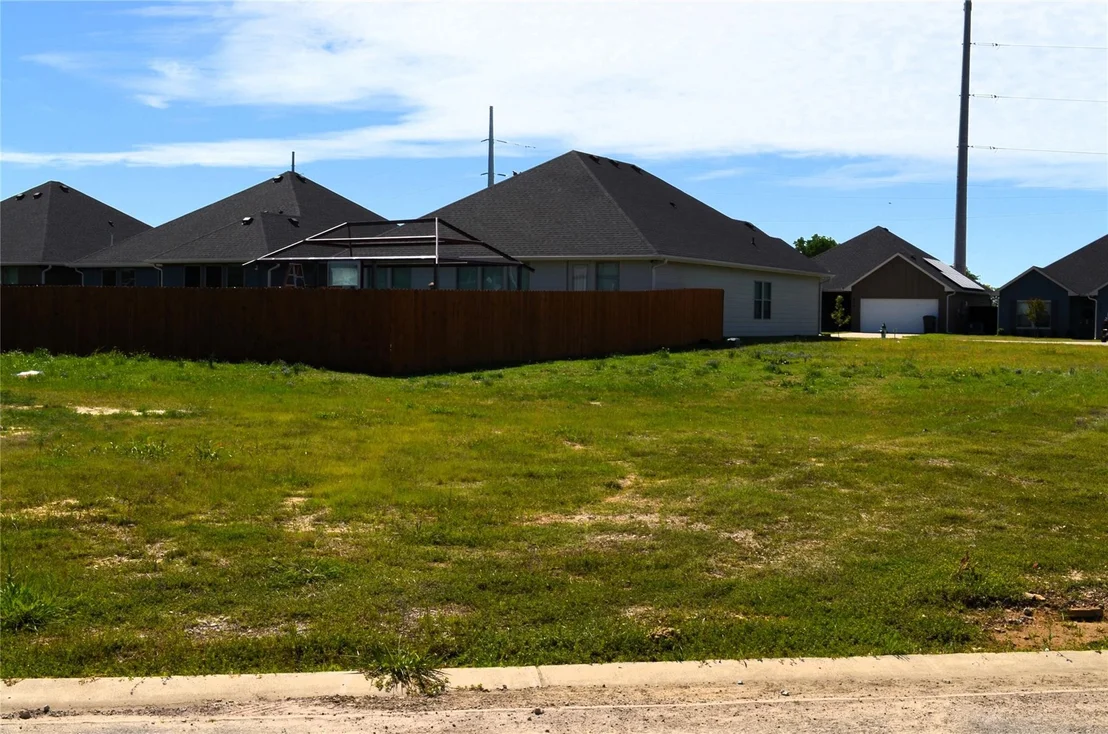Photo of 321 Preston Road