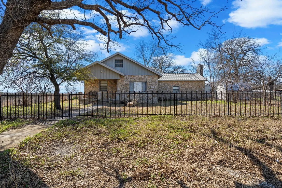 Photo of 4363 Acton Highway