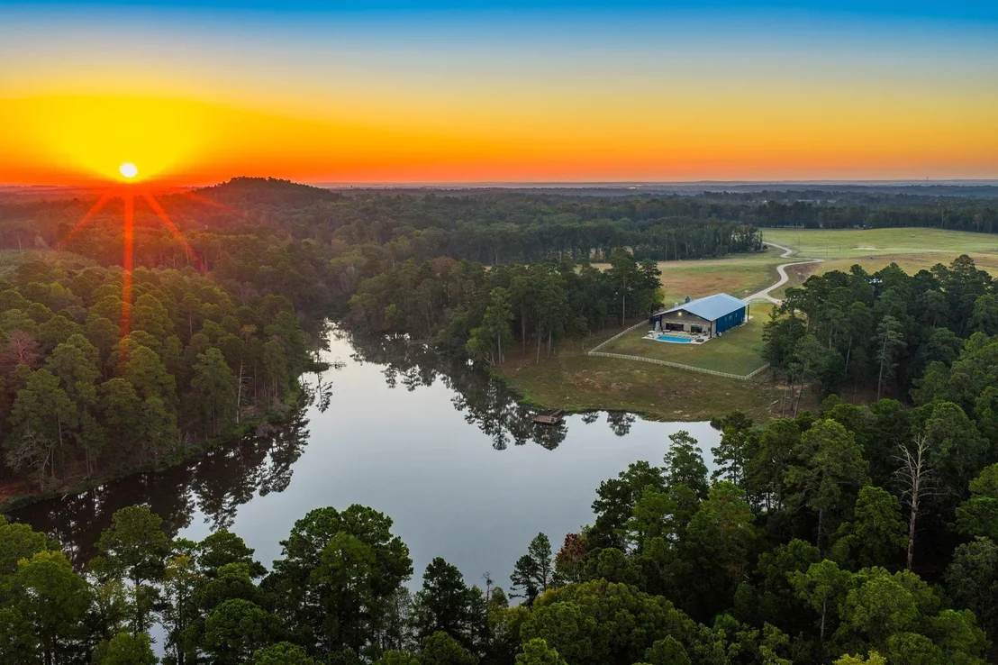 Photo of 10326 County Road 3112 N