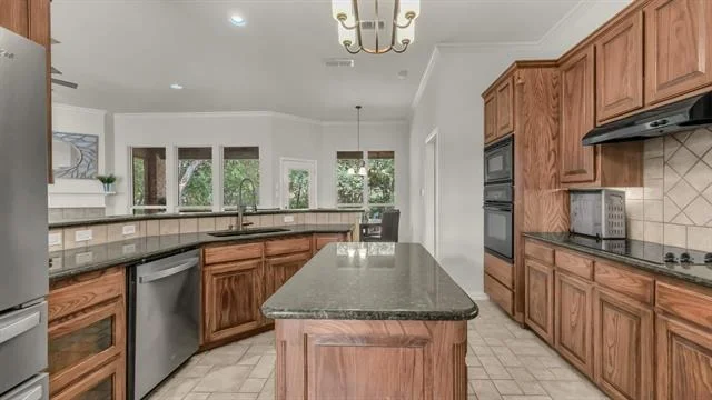 Photo of 203 Mockingbird Lane