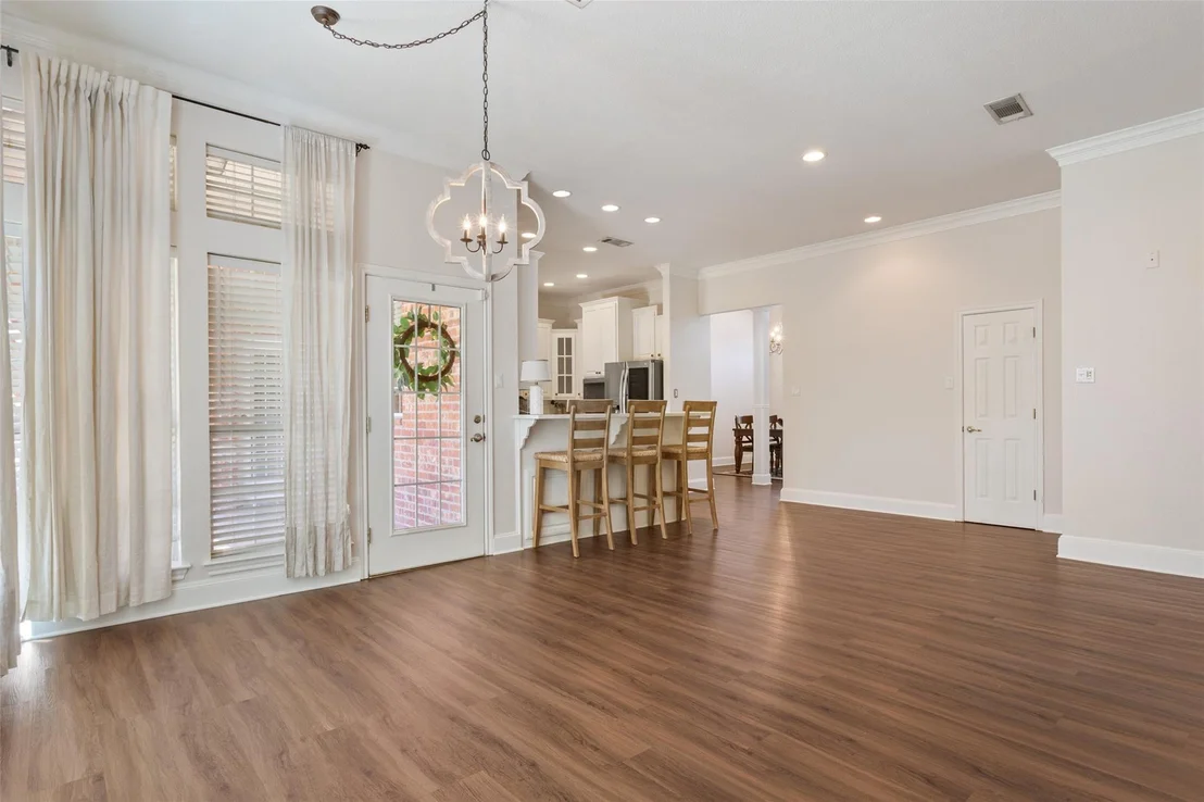 Photo of 319 Winding Creek Lane