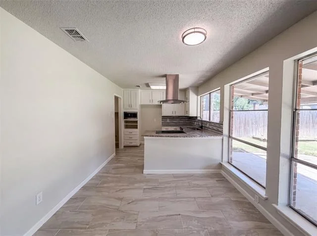 Photo of 2136 Mountainview Drive