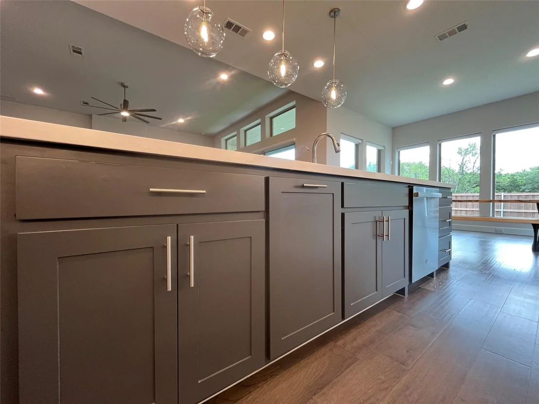 Photo of 2834 Midlake Drive
