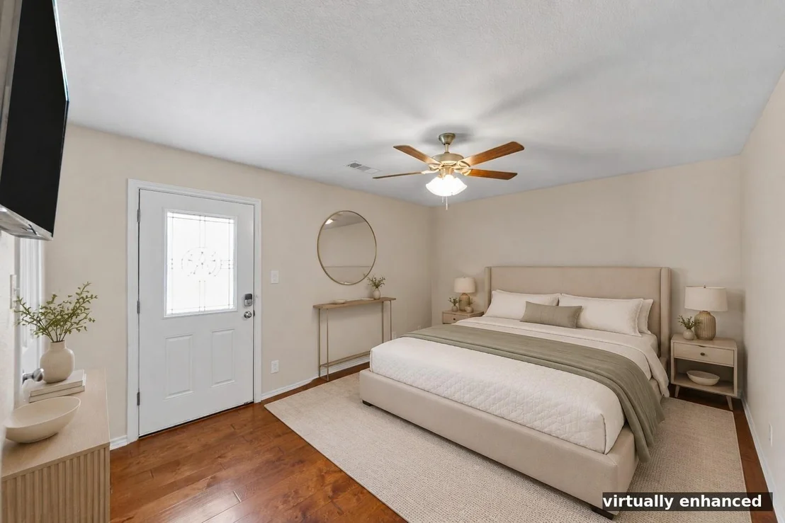 Photo of 8825 Davis Street