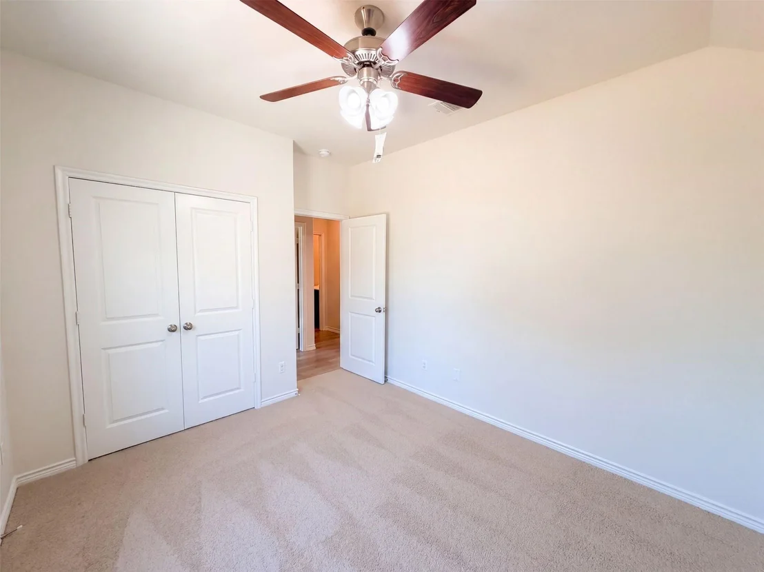 Photo of 5558 Yarborough Drive