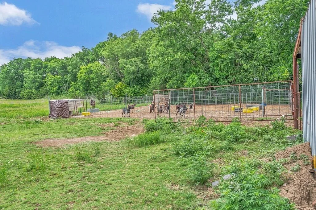 Photo of 1176 Blue Cut Road N
