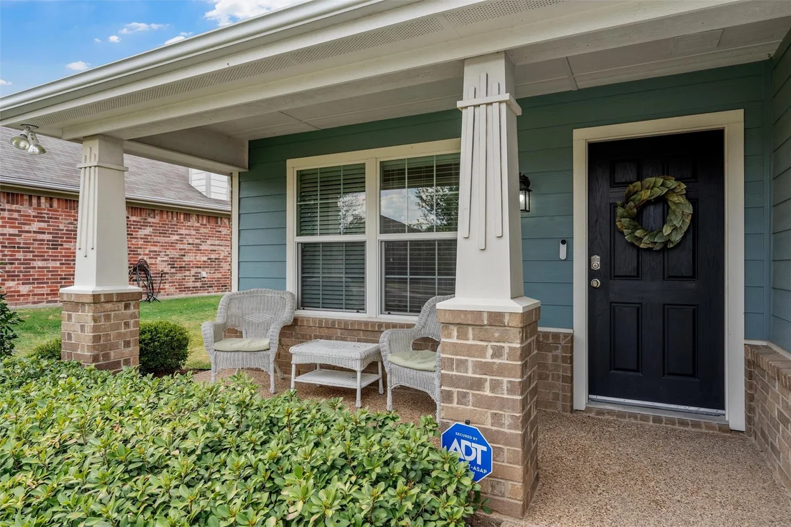 Photo of 905 Heston Circle
