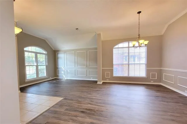 Photo of 1604 Knoll Ridge Circle