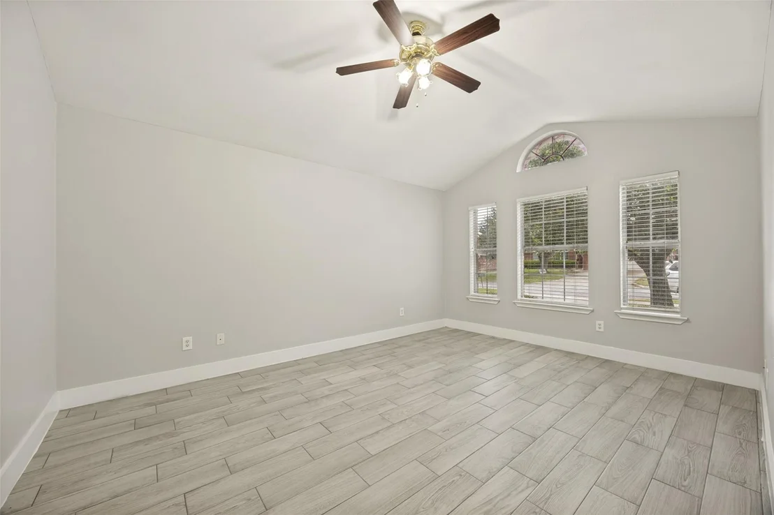 Photo of 1009 Enlow Circle