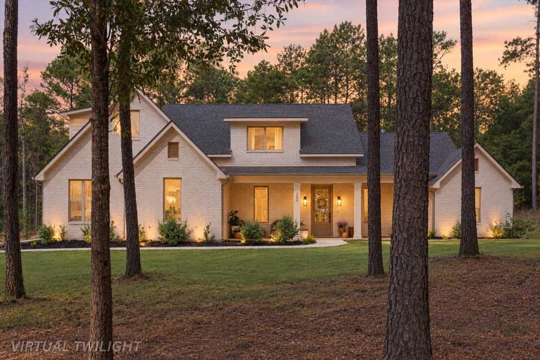 Photo of 200 Maple Springs Rd