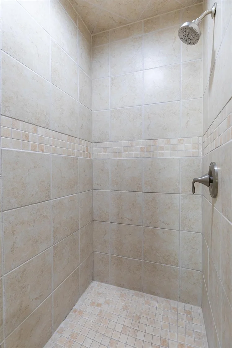 Photo of 2301 Lynbrook Drive