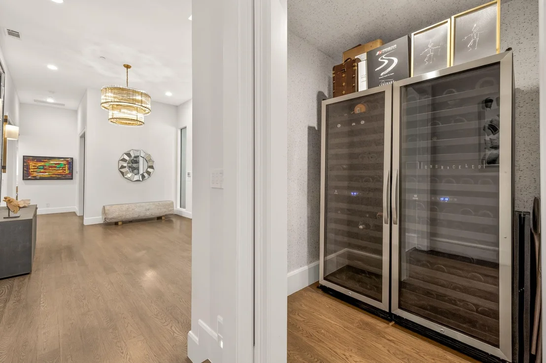 Photo of 5205 Royal Lane