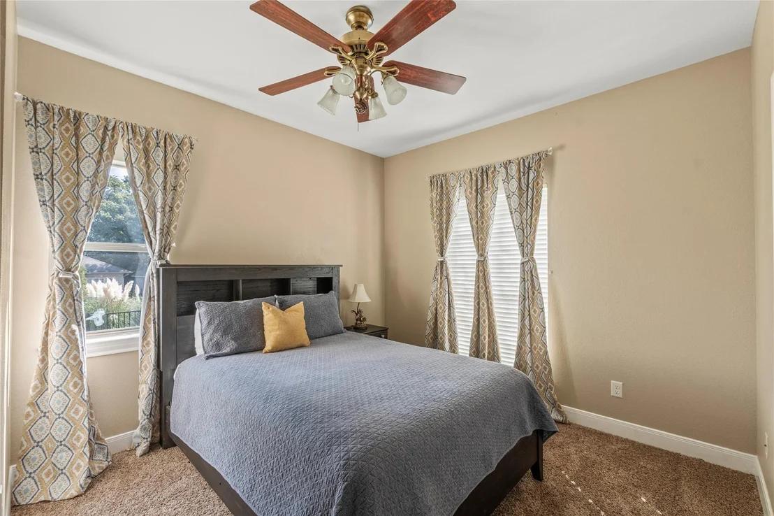 Photo of 180 Surls Drive