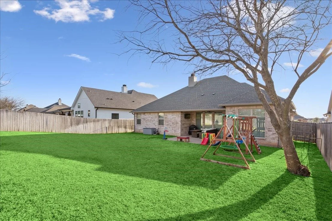 Photo of 10337 Fallen Leaf Drive