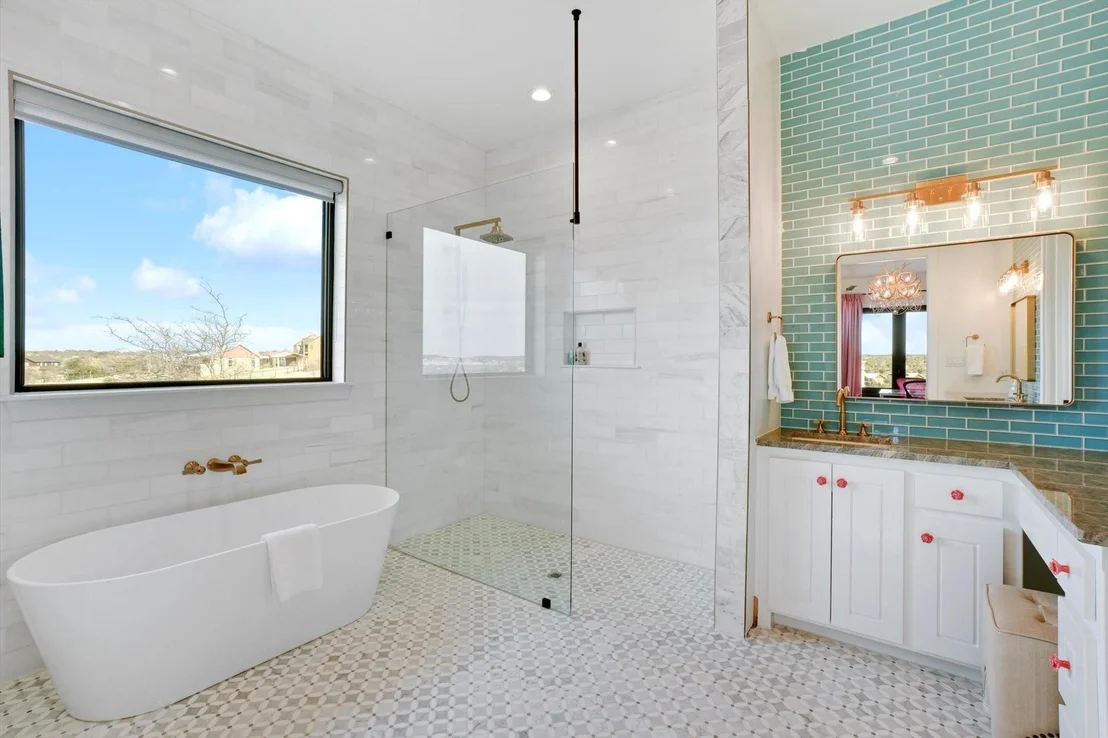 Photo of 7077 W Hells Gate Drive