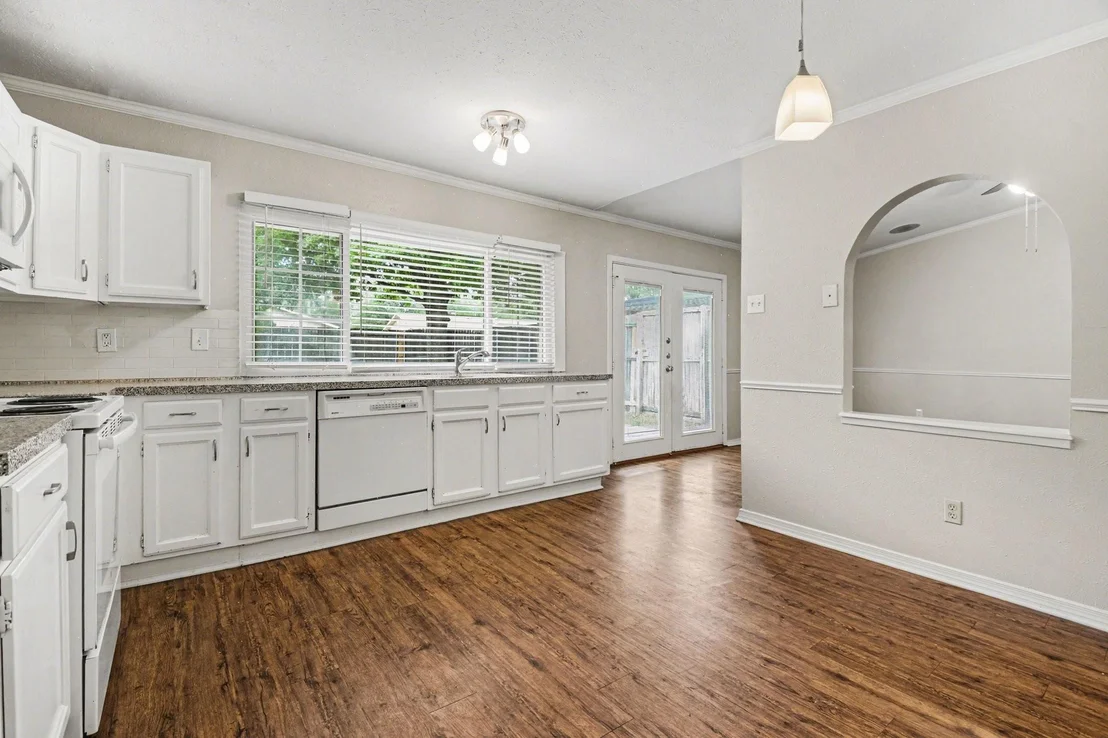 Photo of 1408 Vanderbilt Drive
