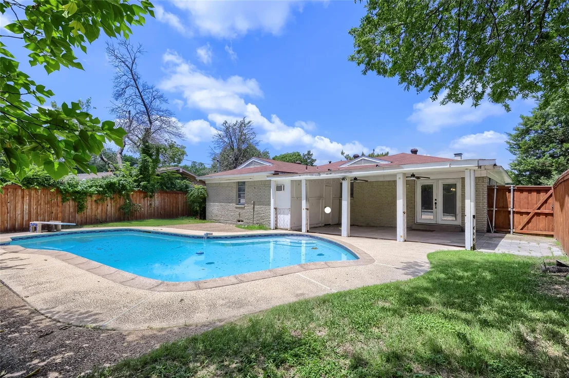Photo of 3230 Rock Bluff Drive