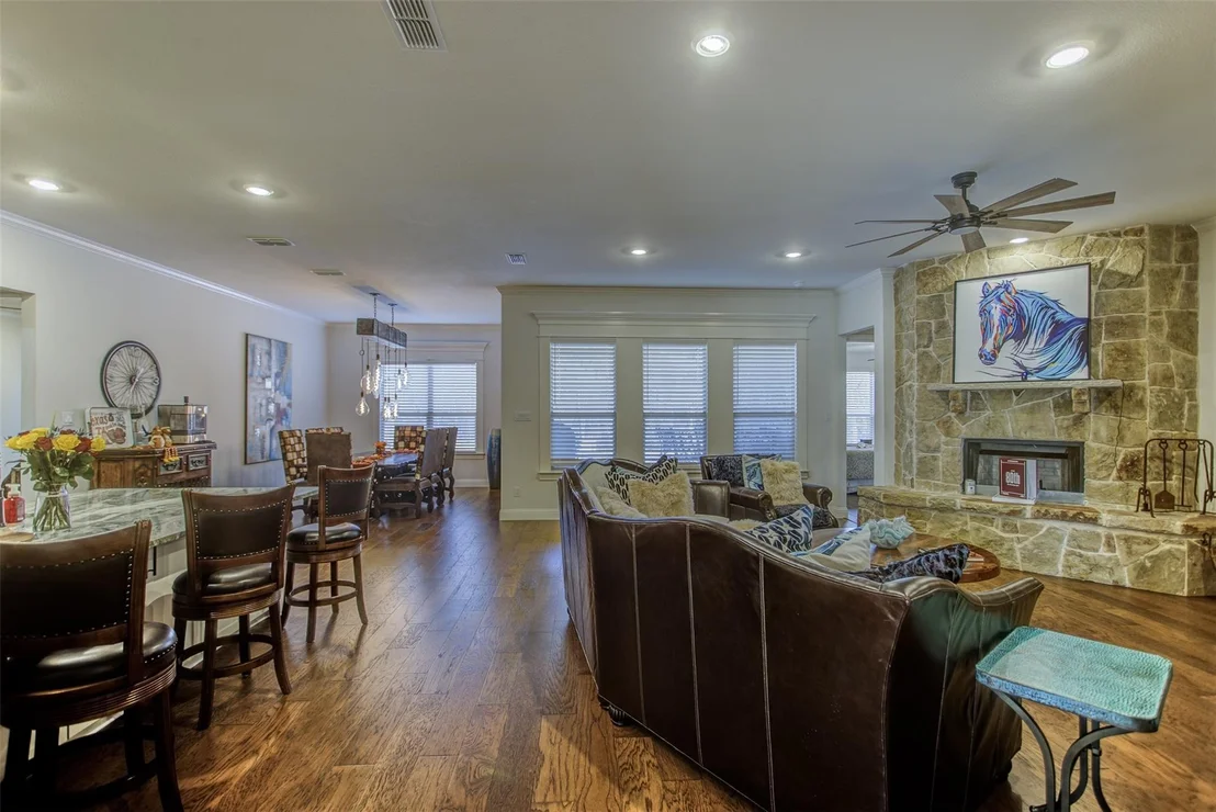 Photo of 704 Hayden Way
